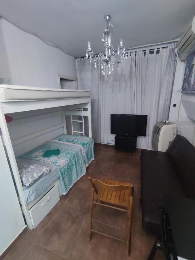 Nice Flat Within Walking Range To The Beach Apartamento Barcelona Exterior foto