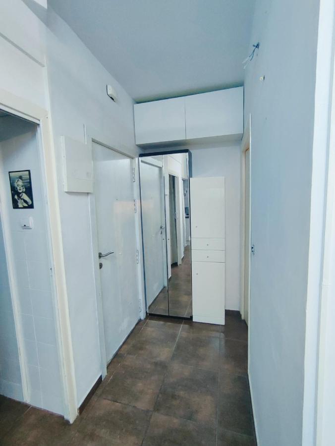 Nice Flat Within Walking Range To The Beach Apartamento Barcelona Exterior foto