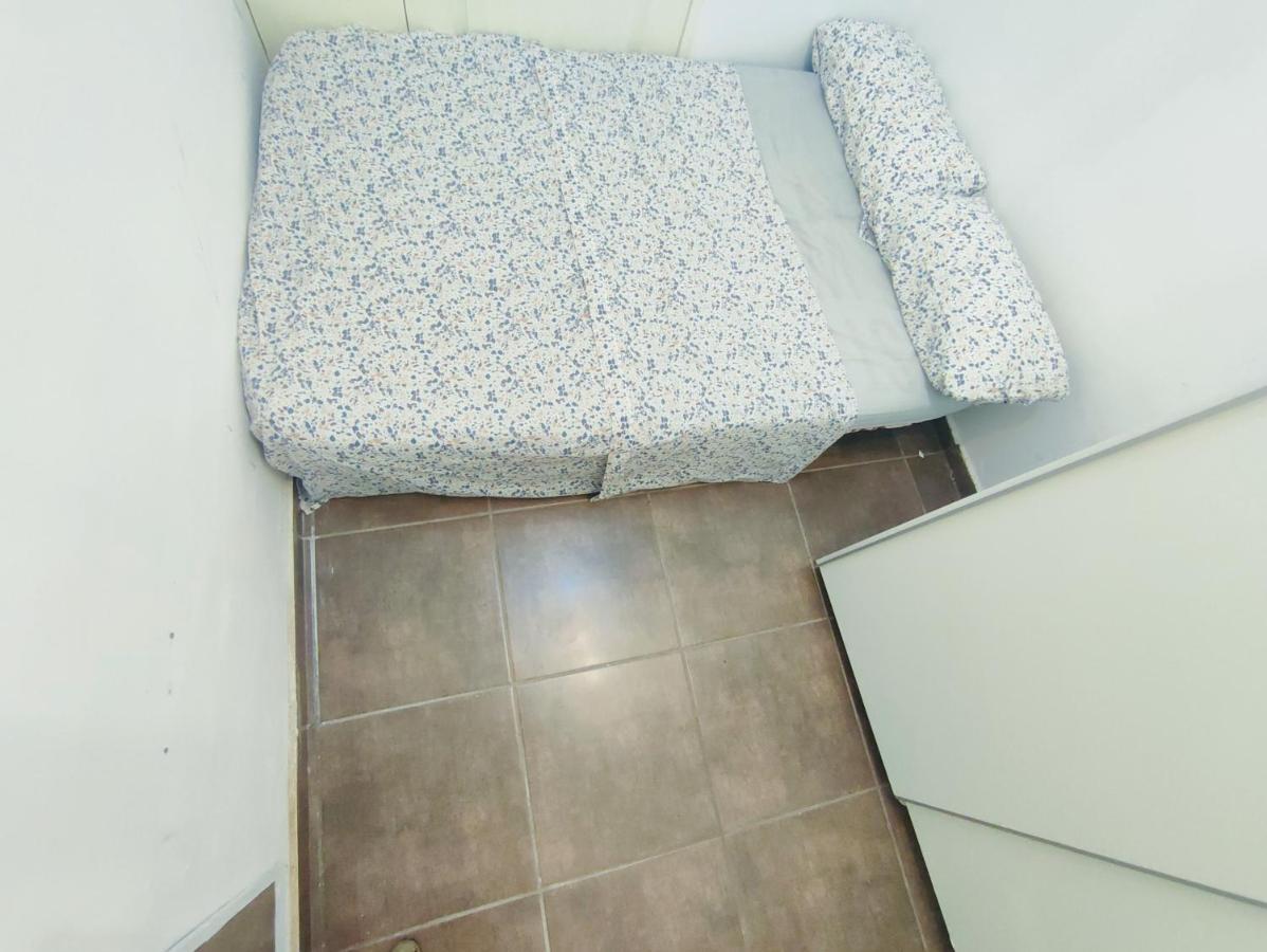 Nice Flat Within Walking Range To The Beach Apartamento Barcelona Exterior foto