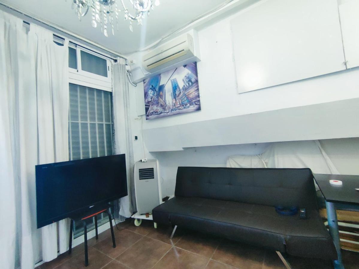 Nice Flat Within Walking Range To The Beach Apartamento Barcelona Exterior foto